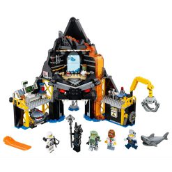 لگو سری Ninjago مدل Garmadons Volcano Lair کد 70631